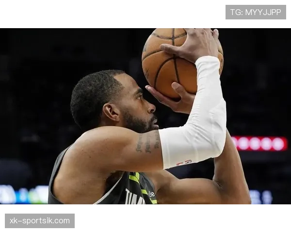 康利无球跑动效率提升，改变爵士进攻节奏