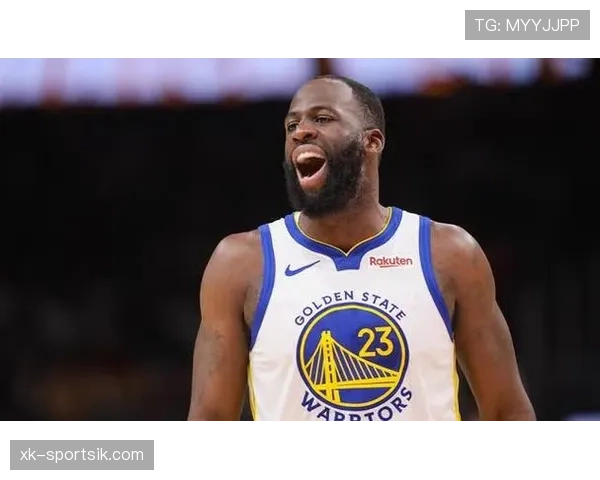 德雷蒙德·格林挡拆中关键助攻拉开防线影响雄鹿防守布局